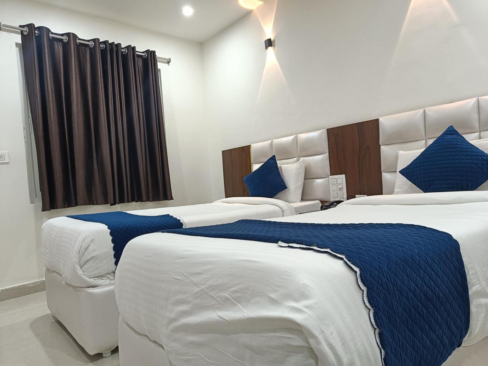Hotel Skyland Warangal Exterior photo