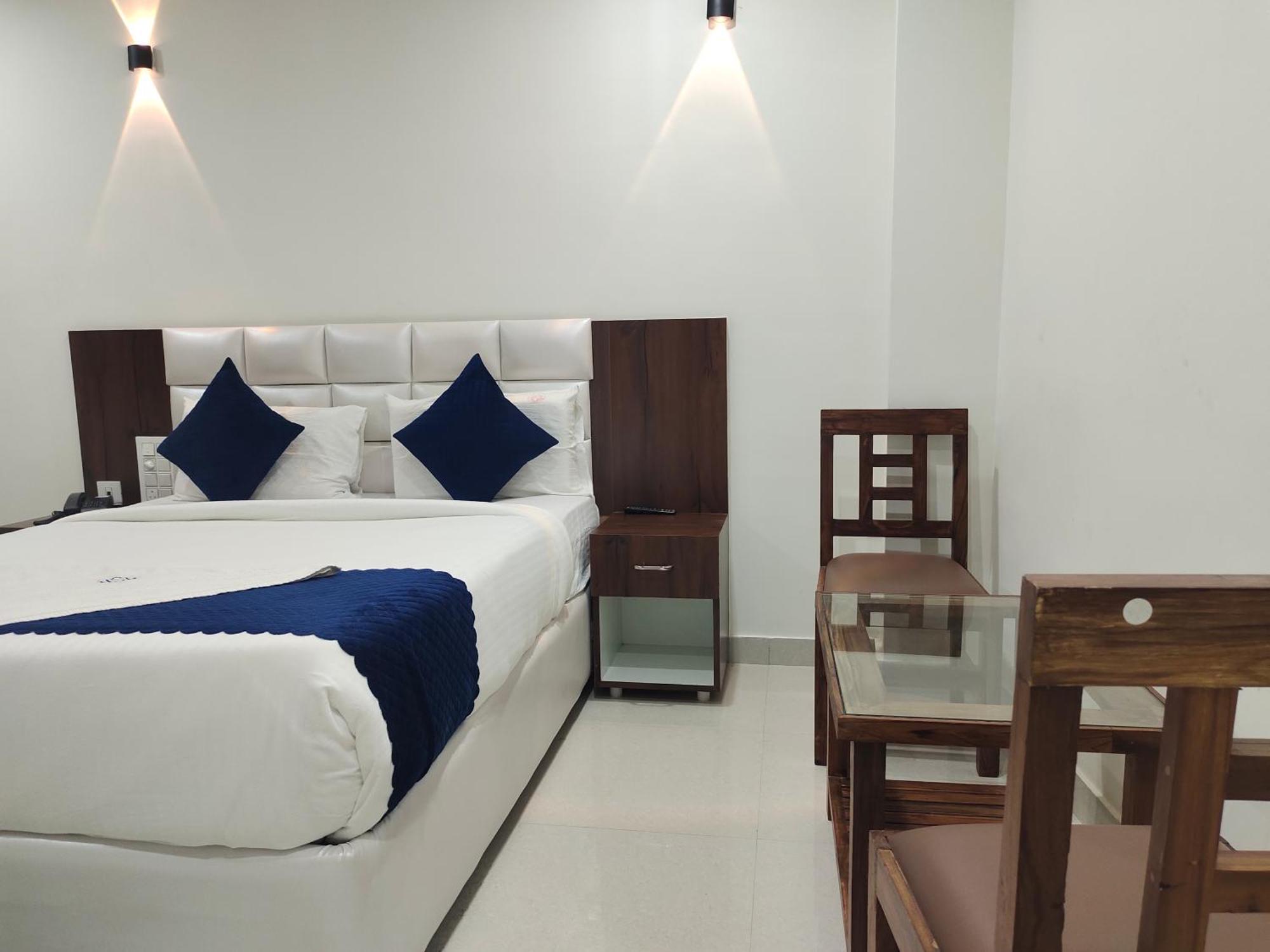 Hotel Skyland Warangal Exterior photo