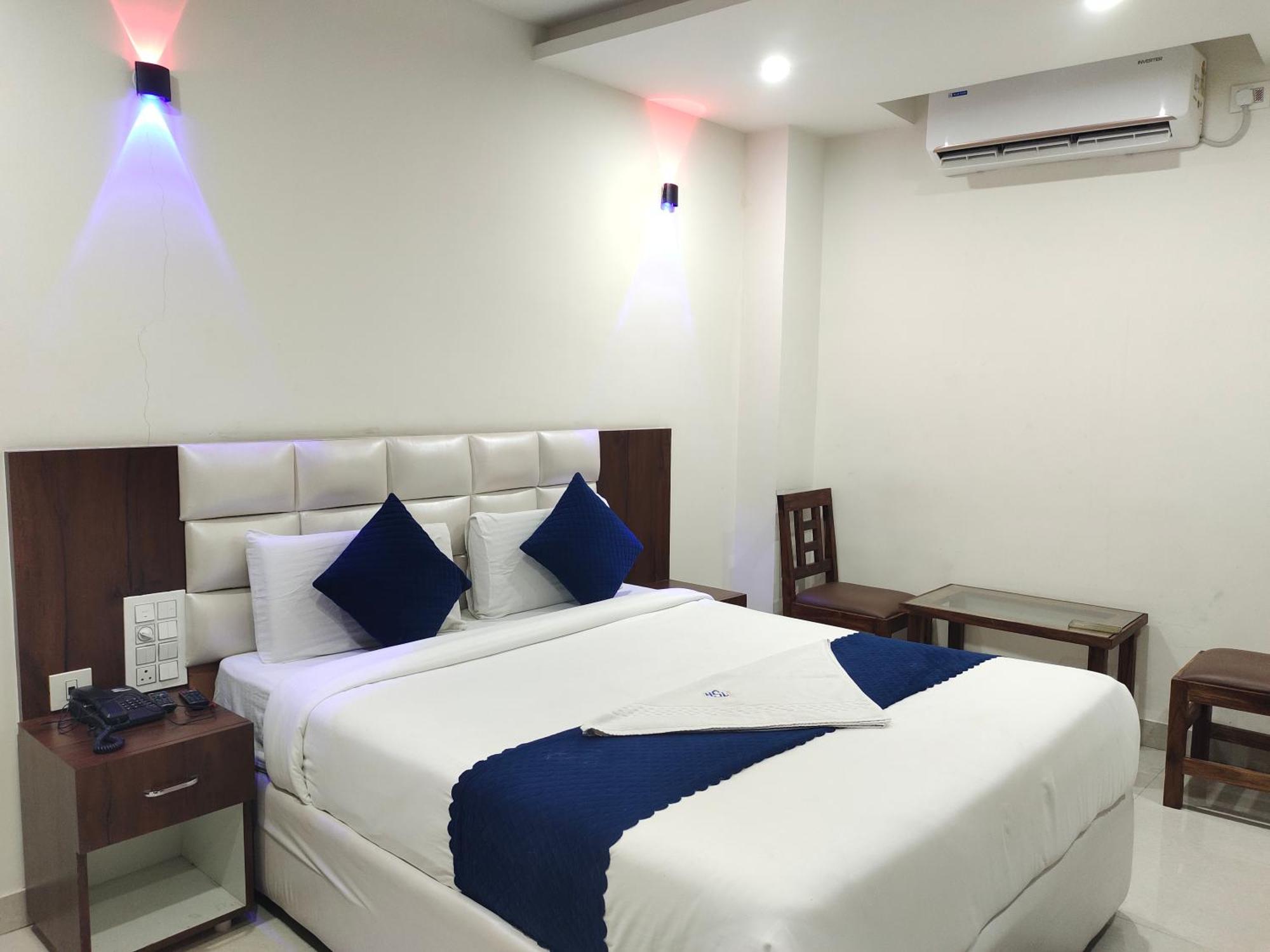 Hotel Skyland Warangal Exterior photo