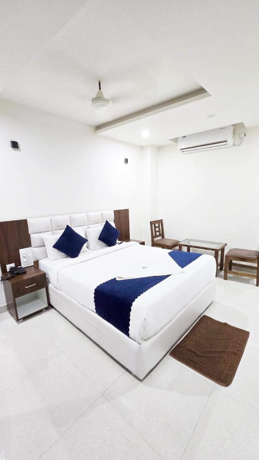 Hotel Skyland Warangal Exterior photo